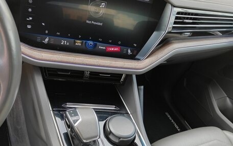 Volkswagen Touareg III, 2018 год, 5 690 000 рублей, 26 фотография