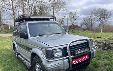Mitsubishi Pajero III рестайлинг, 1997 год, 550 000 рублей, 2 фотография