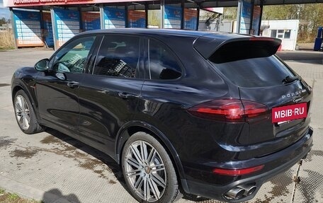 Porsche Cayenne III, 2016 год, 5 600 000 рублей, 6 фотография