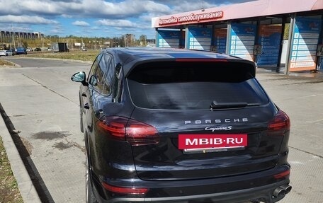 Porsche Cayenne III, 2016 год, 5 600 000 рублей, 5 фотография