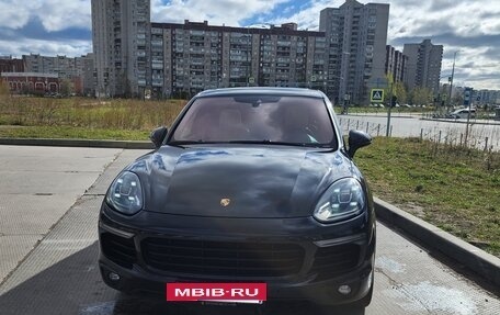 Porsche Cayenne III, 2016 год, 5 600 000 рублей, 2 фотография