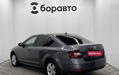 Skoda Octavia, 2017 год, 1 899 000 рублей, 4 фотография