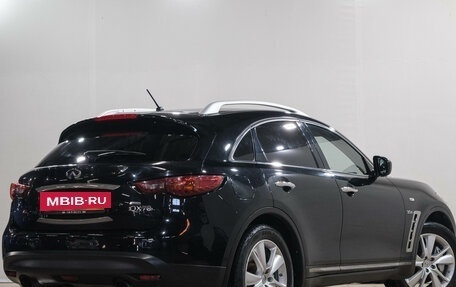 Infiniti QX70, 2016 год, 1 669 000 рублей, 6 фотография