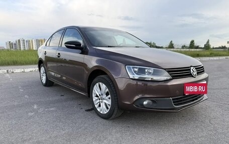 Volkswagen Jetta VI, 2014 год, 920 000 рублей, 1 фотография