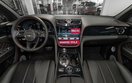 Bentley Bentayga I, 2020 год, 21 600 000 рублей, 7 фотография