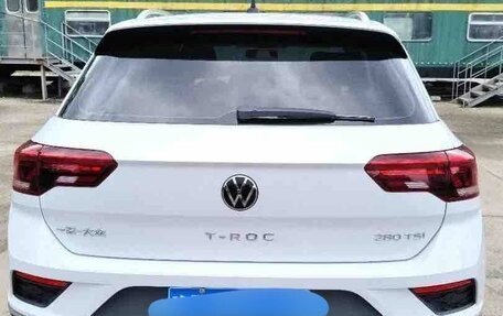 Volkswagen T-Roc I, 2022 год, 1 967 000 рублей, 4 фотография