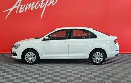 Skoda Rapid II, 2021 год, 1 545 000 рублей, 2 фотография