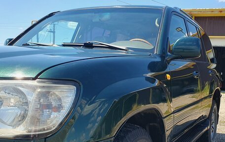 Toyota Land Cruiser 100 рестайлинг 2, 2001 год, 2 120 000 рублей, 10 фотография