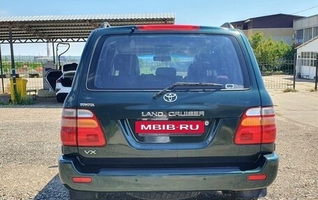 Toyota Land Cruiser 100 рестайлинг 2, 2001 год, 2 120 000 рублей, 6 фотография