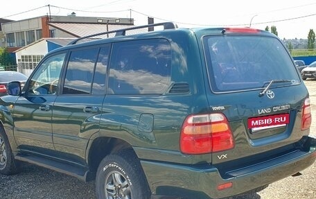 Toyota Land Cruiser 100 рестайлинг 2, 2001 год, 2 120 000 рублей, 5 фотография