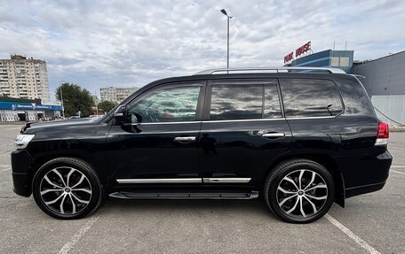 Toyota Land Cruiser 200, 2016 год, 7 600 000 рублей, 7 фотография