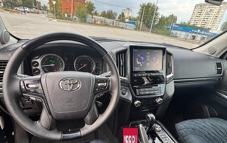 Toyota Land Cruiser 200, 2016 год, 7 600 000 рублей, 6 фотография