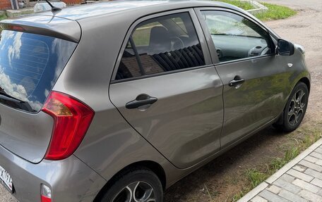 KIA Picanto II, 2011 год, 700 000 рублей, 3 фотография