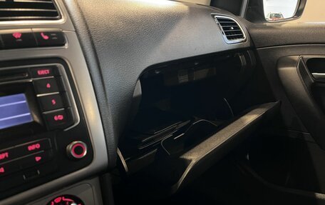 Volkswagen Polo VI (EU Market), 2013 год, 485 000 рублей, 30 фотография