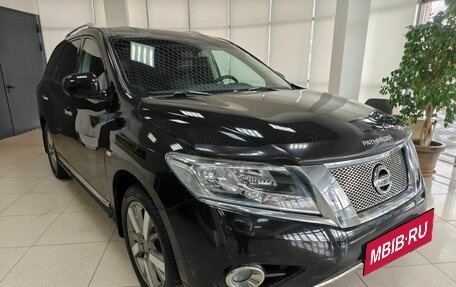 Nissan Pathfinder, 2015 год, 1 595 000 рублей, 3 фотография