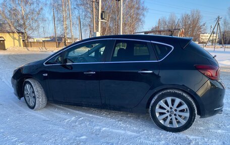 Opel Astra J, 2013 год, 678 000 рублей, 3 фотография