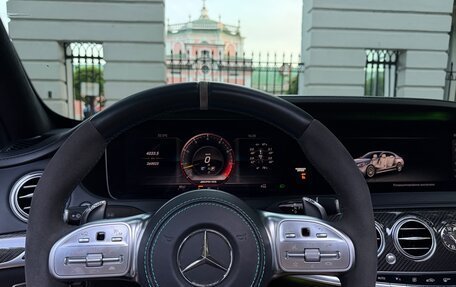 Mercedes-Benz S-Класс AMG, 2018 год, 5 500 000 рублей, 26 фотография