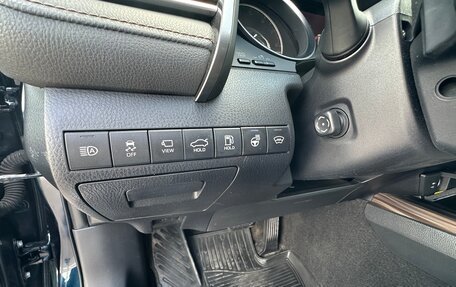 Toyota Camry, 2019 год, 2 450 000 рублей, 13 фотография