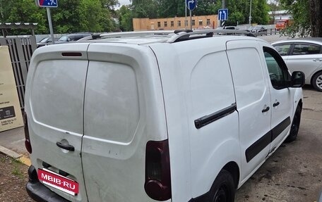 Peugeot Partner II рестайлинг 2, 2010 год, 650 000 рублей, 3 фотография