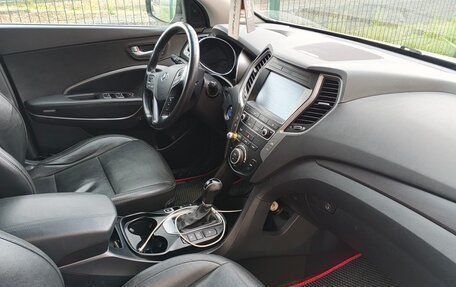 Hyundai Santa Fe III рестайлинг, 2017 год, 2 100 000 рублей, 9 фотография