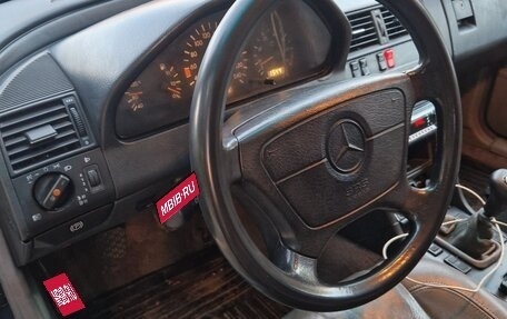 Mercedes-Benz C-Класс, 1995 год, 210 000 рублей, 7 фотография