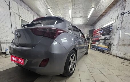 Hyundai i30 II рестайлинг, 2012 год, 800 000 рублей, 2 фотография