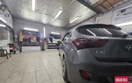 Hyundai i30 II рестайлинг, 2012 год, 800 000 рублей, 6 фотография