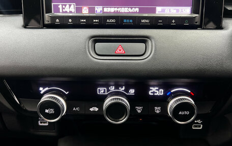 Honda Vezel, 2021 год, 2 415 000 рублей, 17 фотография