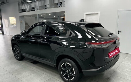 Honda Vezel, 2021 год, 2 415 000 рублей, 7 фотография