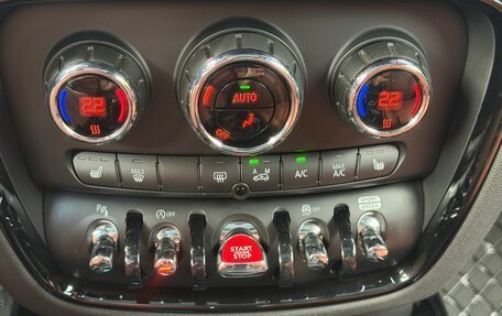 MINI Clubman, 2024 год, 4 500 000 рублей, 21 фотография