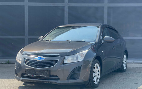 Chevrolet Cruze II, 2013 год, 700 000 рублей, 3 фотография