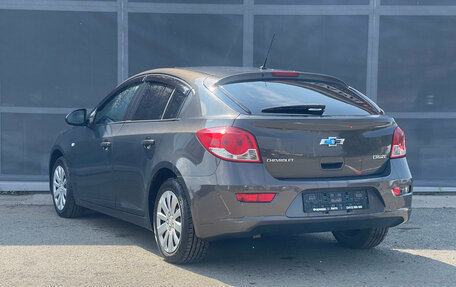 Chevrolet Cruze II, 2013 год, 700 000 рублей, 8 фотография