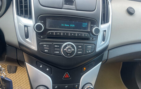 Chevrolet Cruze II, 2013 год, 700 000 рублей, 15 фотография