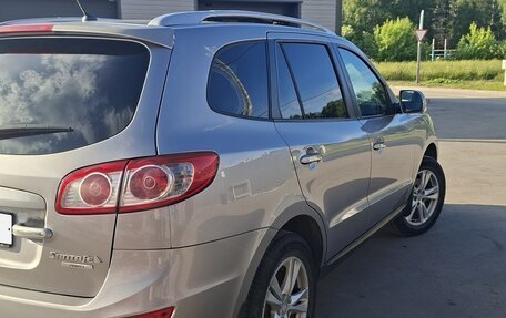 Hyundai Santa Fe III рестайлинг, 2010 год, 1 300 000 рублей, 6 фотография