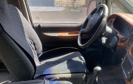 Hyundai Starex I рестайлинг, 2003 год, 440 000 рублей, 4 фотография
