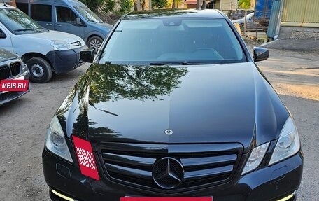 Mercedes-Benz E-Класс, 2011 год, 1 700 000 рублей, 2 фотография