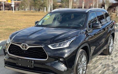 Toyota Highlander, 2026 год, 4 700 000 рублей, 3 фотография