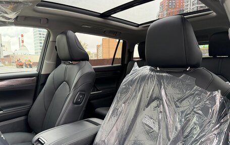 Toyota Highlander, 2026 год, 4 700 000 рублей, 13 фотография