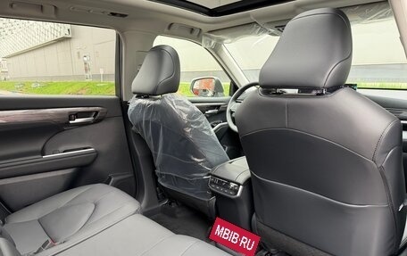 Toyota Highlander, 2026 год, 4 700 000 рублей, 28 фотография