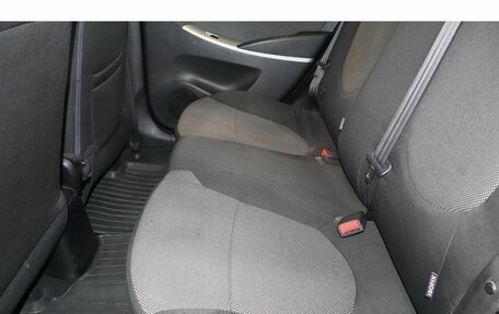 Hyundai Solaris II рестайлинг, 2012 год, 825 000 рублей, 7 фотография