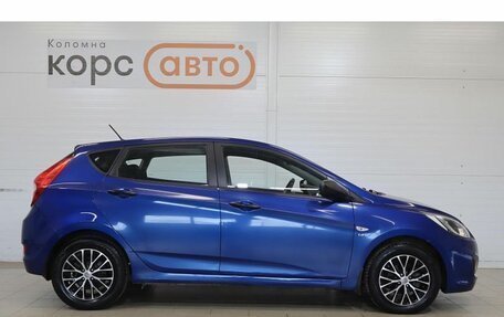 Hyundai Solaris II рестайлинг, 2012 год, 825 000 рублей, 4 фотография
