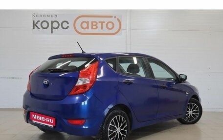 Hyundai Solaris II рестайлинг, 2012 год, 825 000 рублей, 3 фотография