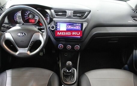 KIA Rio III рестайлинг, 2015 год, 830 000 рублей, 19 фотография