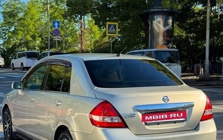 Nissan Tiida, 2005 год, 550 000 рублей, 2 фотография