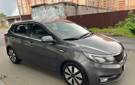 KIA Rio III рестайлинг, 2015 год, 950 000 рублей, 2 фотография