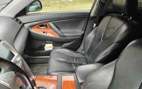 Toyota Camry, 2006 год, 800 000 рублей, 9 фотография