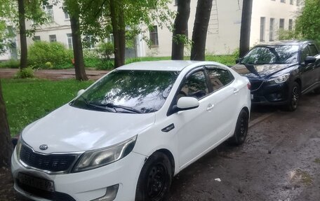 KIA Rio III рестайлинг, 2014 год, 440 000 рублей, 2 фотография