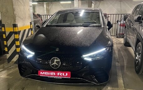Mercedes-Benz EQE, 2022 год, 7 000 000 рублей, 19 фотография