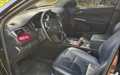 Toyota Camry, 2017 год, 2 200 000 рублей, 5 фотография