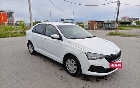 Skoda Rapid II, 2022 год, 1 180 000 рублей, 2 фотография
